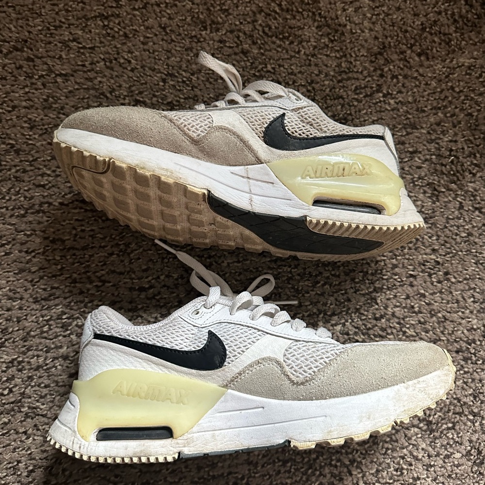 Nike Women’s Air Max Cream/Black Athletic Sneakers